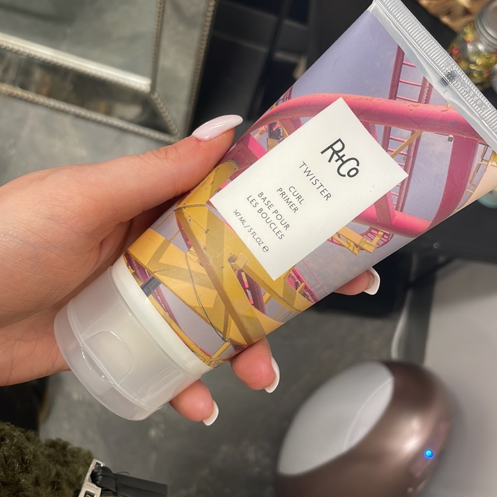 R + Co Twister